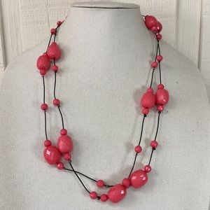 One bubble gum pink bead necklace